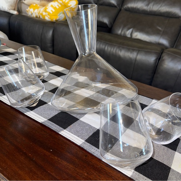 Nude Balance Wine Decanter & (4) Glasses Set Glass Gorgeous New No Box $300 Ret - Picture 9 of 10